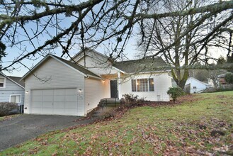 Building Photo - 3bd/3.5ba Lake Forest Park Home