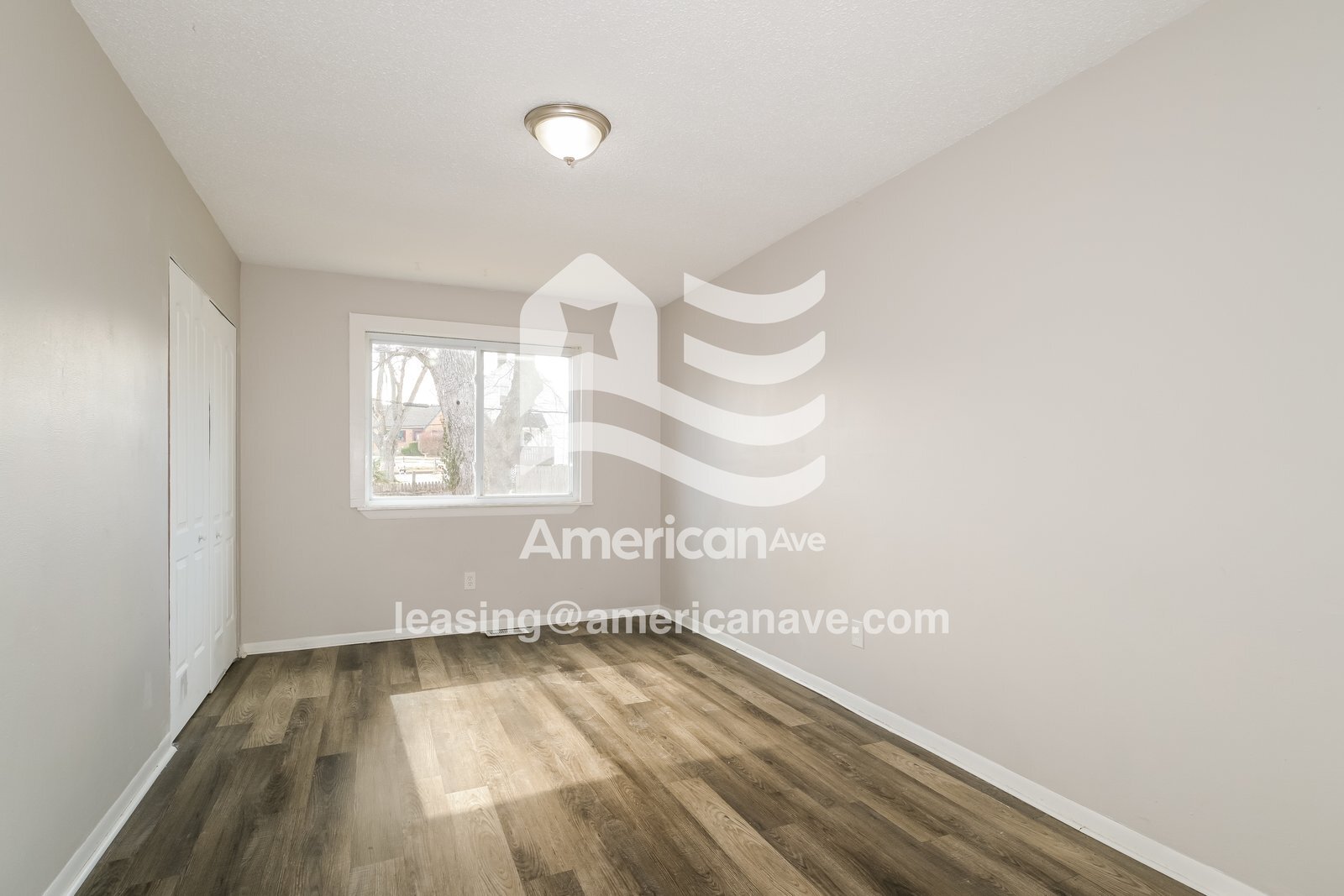 Building Photo - 4904 Tiemann Ave