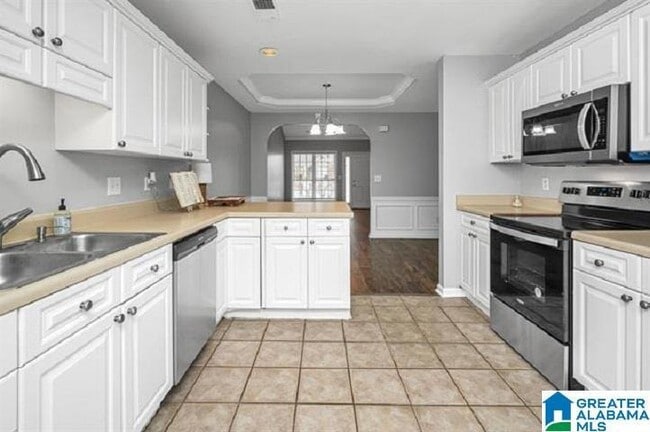 Building Photo - 106 Hidden Creek Cove