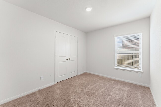 Building Photo - 1062 Mule Ridge Dr