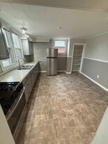 Building Photo - 1715 N 2nd St