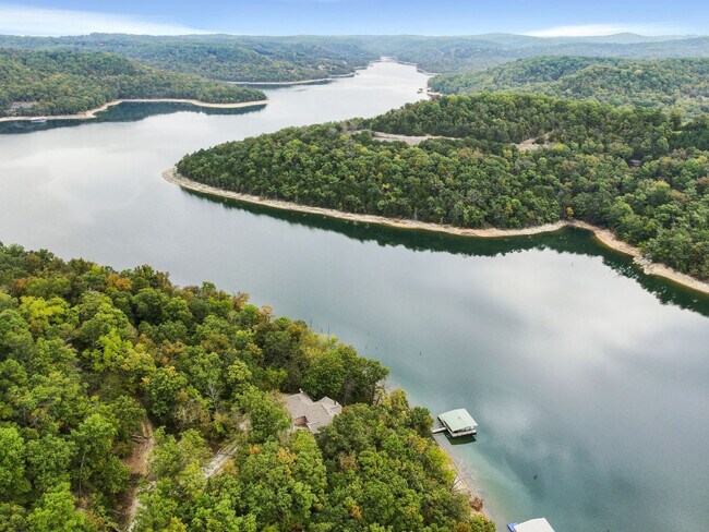 Building Photo - 814 County Rd 1524