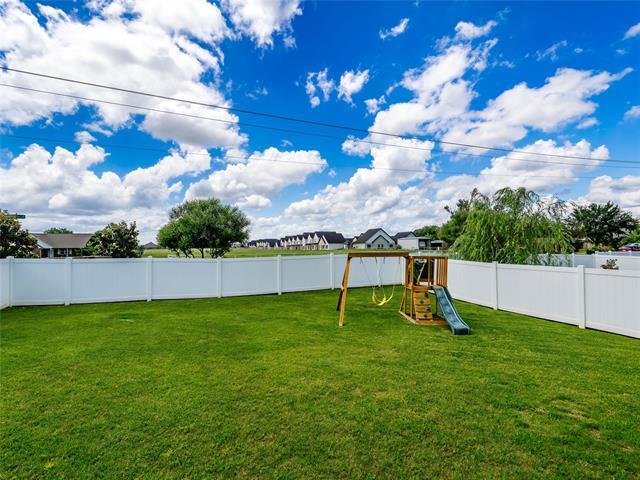 Building Photo - 8998 Delway Dr