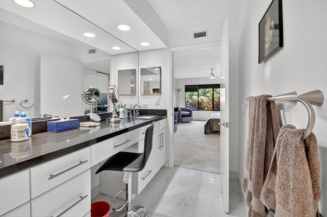 Building Photo - 15718 Loch Maree Ln