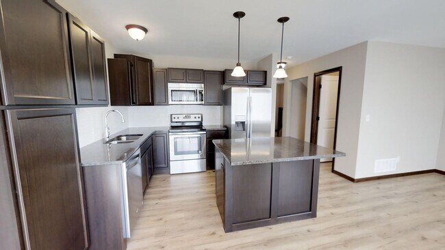 Building Photo - 8720 E Harry St