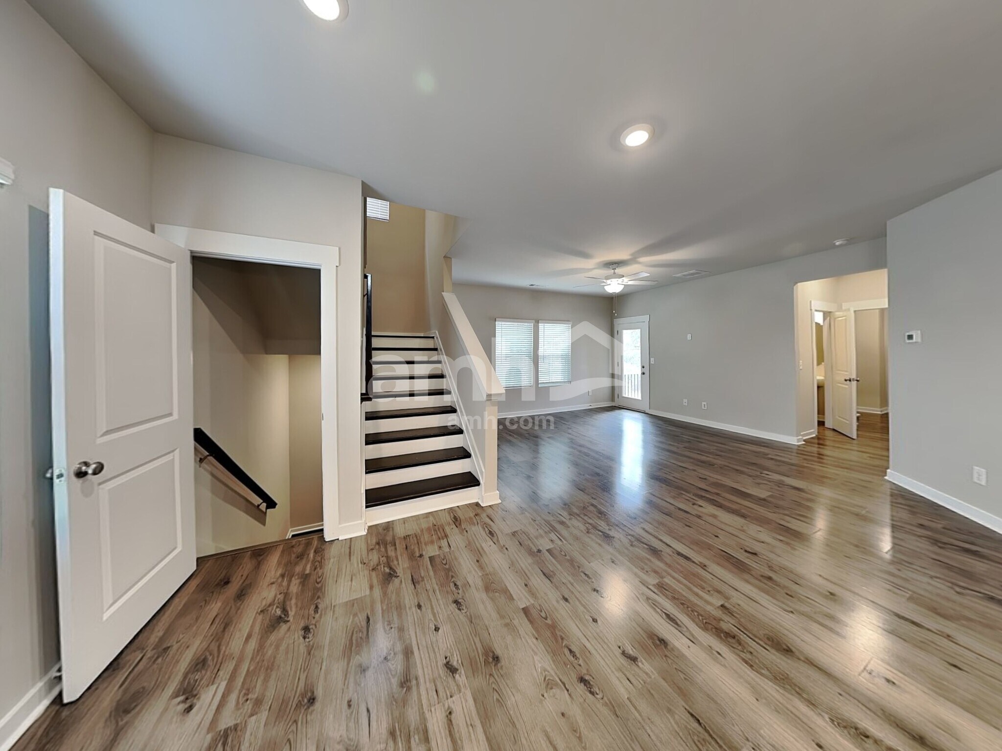 Building Photo - 108 Landsdown Xing