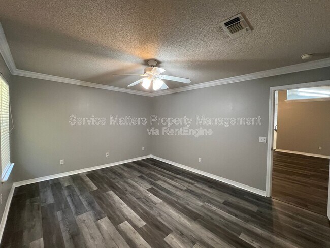 Building Photo - 4830 Timberland Dr