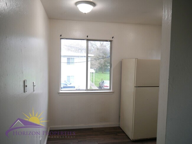 Building Photo - Cozy 1 Bed 1 Bath 700sqft Fourplex in Nort...
