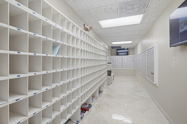 Building Photo - 111 N Pompano Beach Blvd