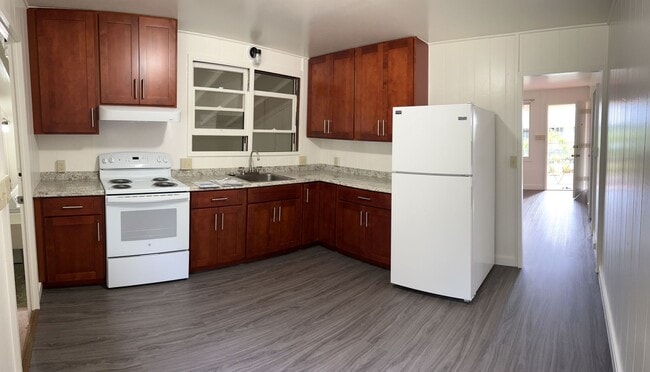 Building Photo - Totally Upgraded 2 bedroom 1 bath with Den/Storage Single Family Home in Wahiawa