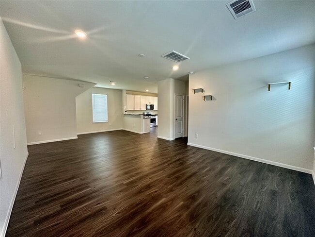 Building Photo - 19323 Tannach Dr
