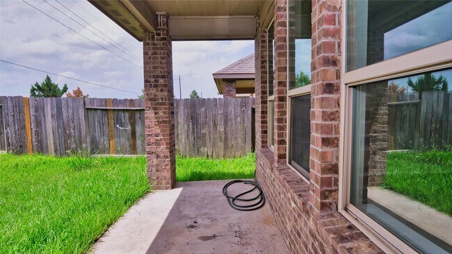 Building Photo - 4427 Aversa Dr