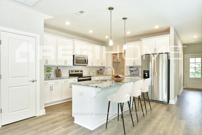 Building Photo - 143 A Belinda Pkwy
