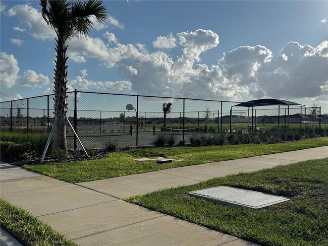 Building Photo - 2398 McKinley Dr