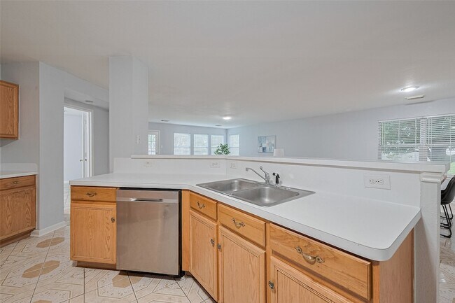 Building Photo - 2123 Gable Hollow Ln