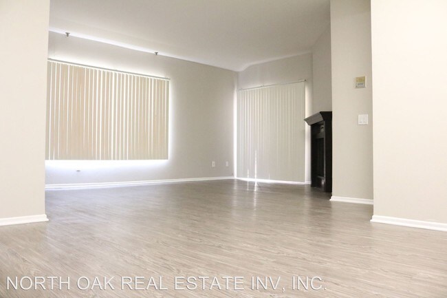 Building Photo - 4912 Kester Ave