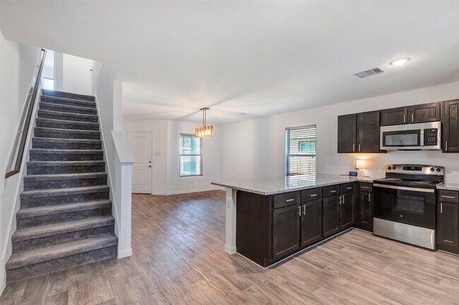 Building Photo - 1976 Rd 5714