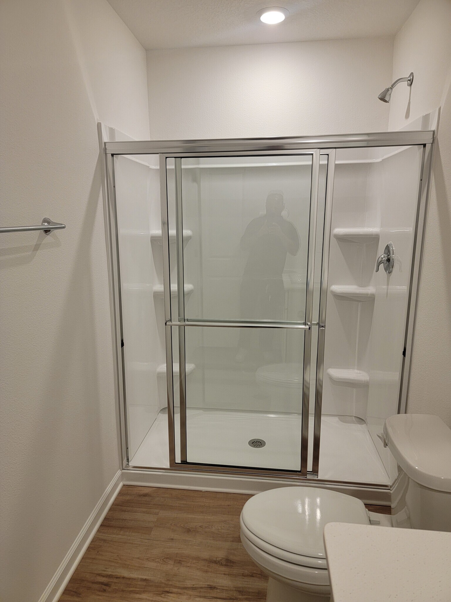 Master Bathroom - Shower View - 4713 Eagles Ridge Rd