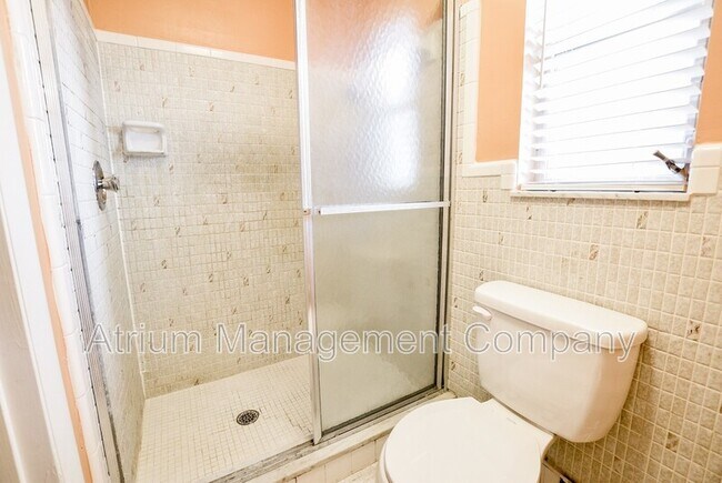 Building Photo - 1318 Kewannee Trail