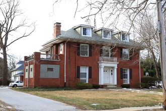 Building Photo - 5708 Pimlico Rd