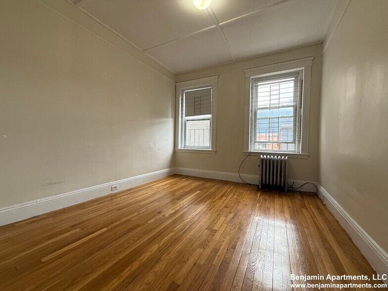 Building Photo - 1255 Boylston St