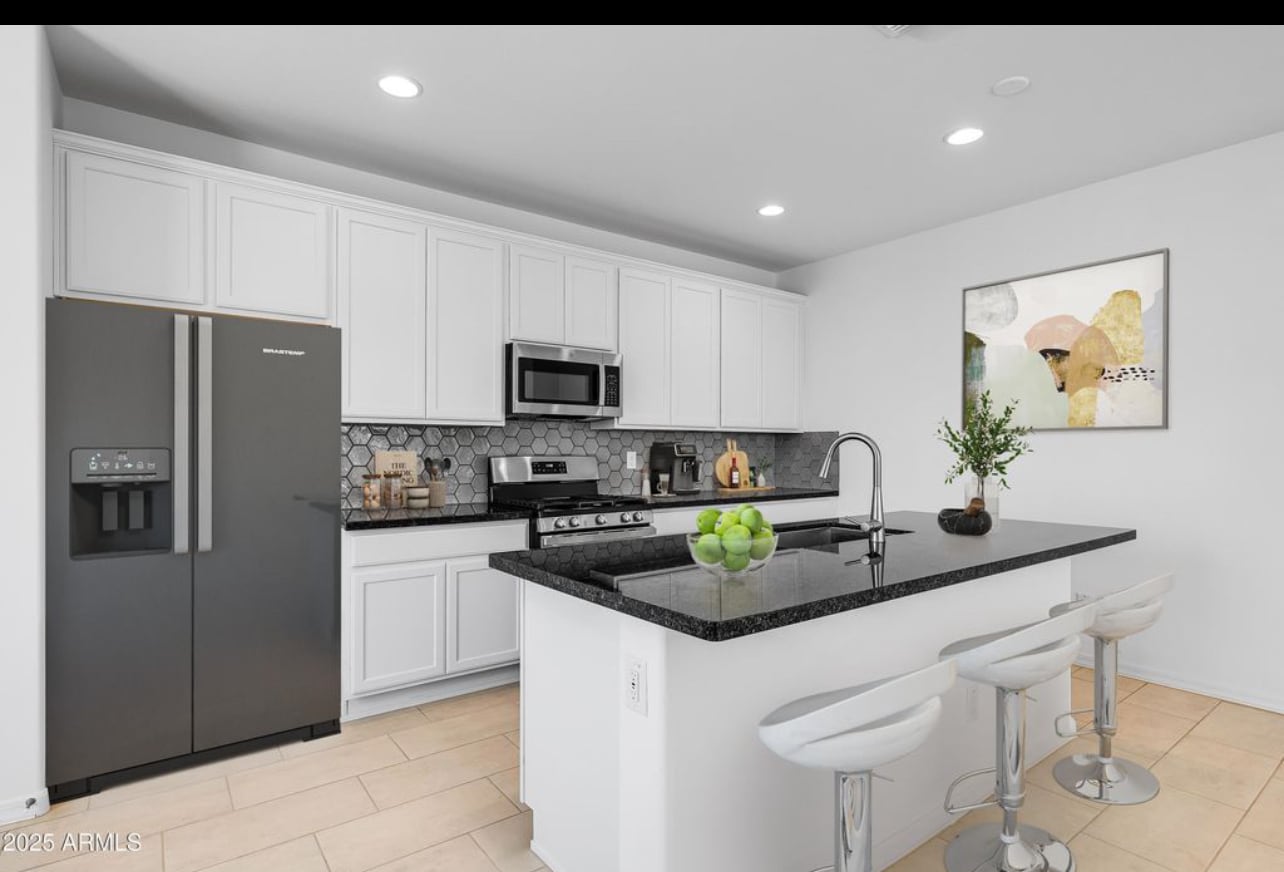 Building Photo - 14663 W Sand Hills Rd