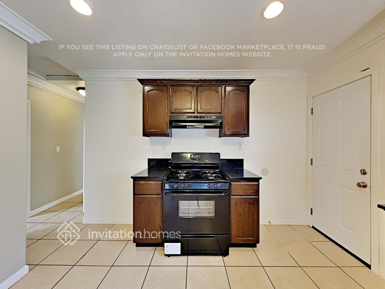 Building Photo - 5306 3rd Ave