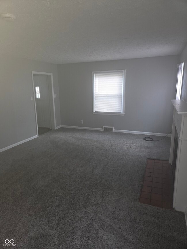 Building Photo - 3602 N Layman Ave