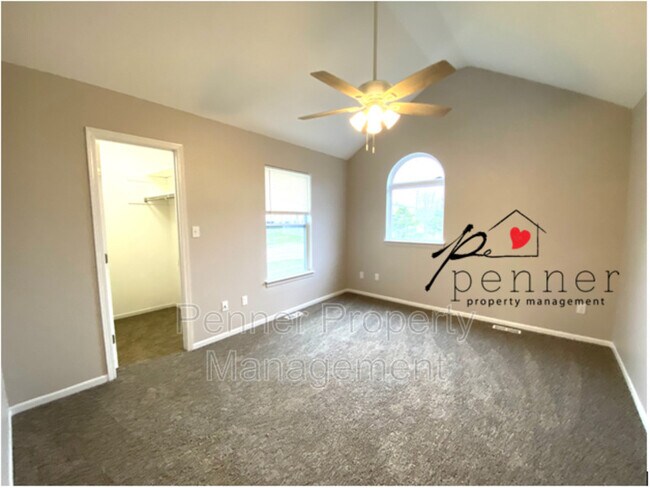 Building Photo - 514 SW 4 St