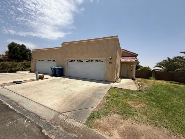 Building Photo - 11807 Calle Del Cid