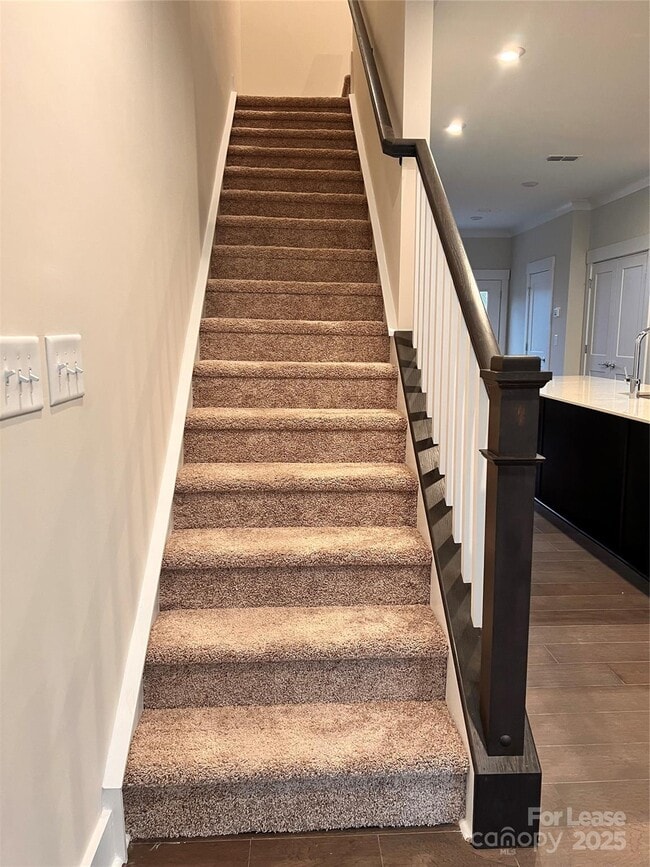 Building Photo - 3011 Citizens Ln