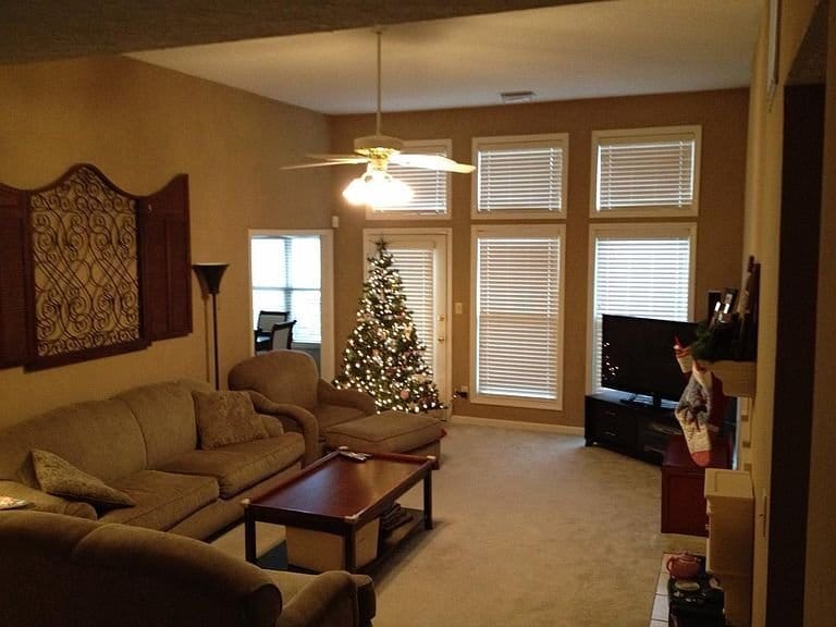 Building Photo - 10904 Sweet Water Dr