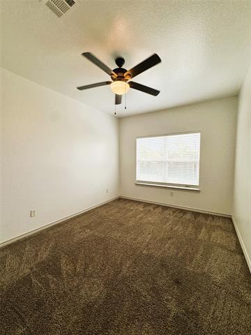 Building Photo - 212 Lasso Cir