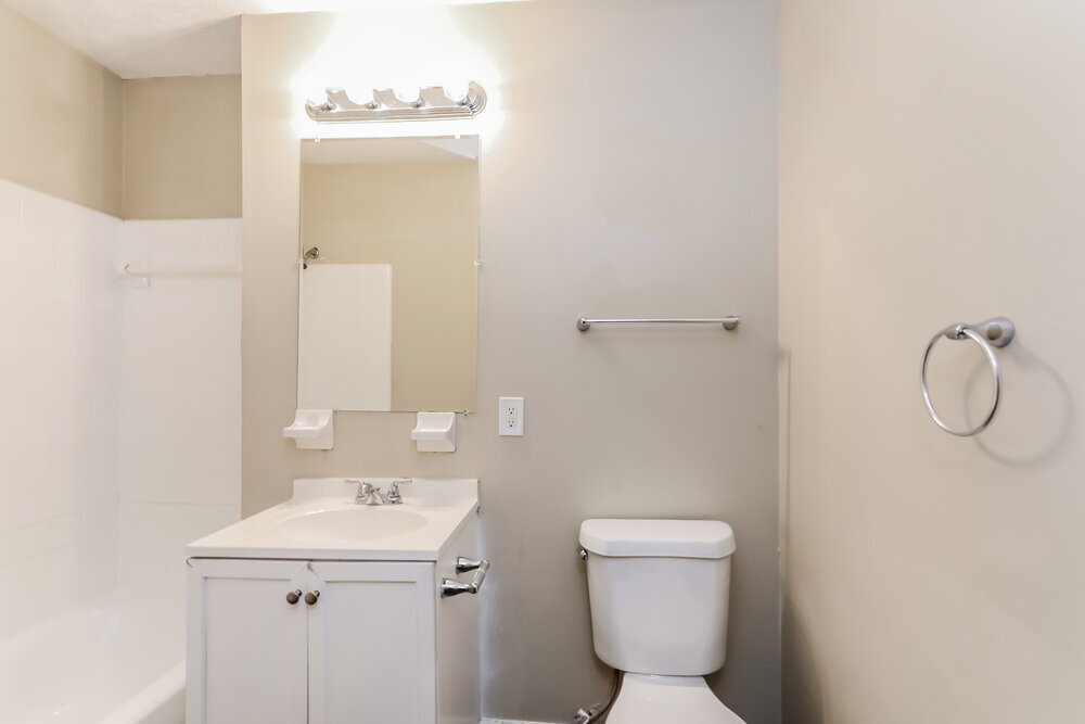 Building Photo - 7410 Dexter Dr