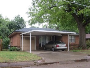 Building Photo - Lease to Purchase! 3Bed 1Bath