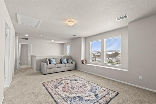 Building Photo - 1296 Teychas Dr