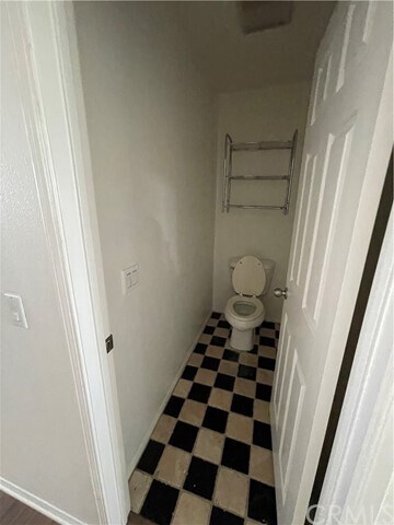 Building Photo - 1757 E Flora St