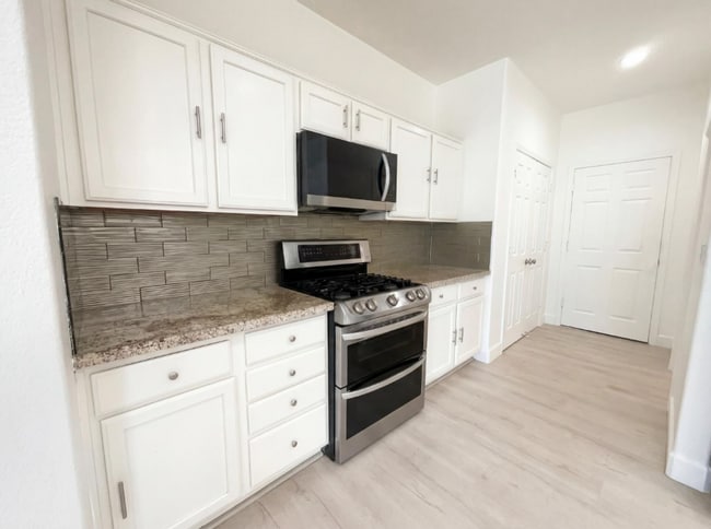 Building Photo - 2724 Bertolani Cir