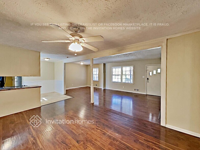 Building Photo - 671 Ayres Rd