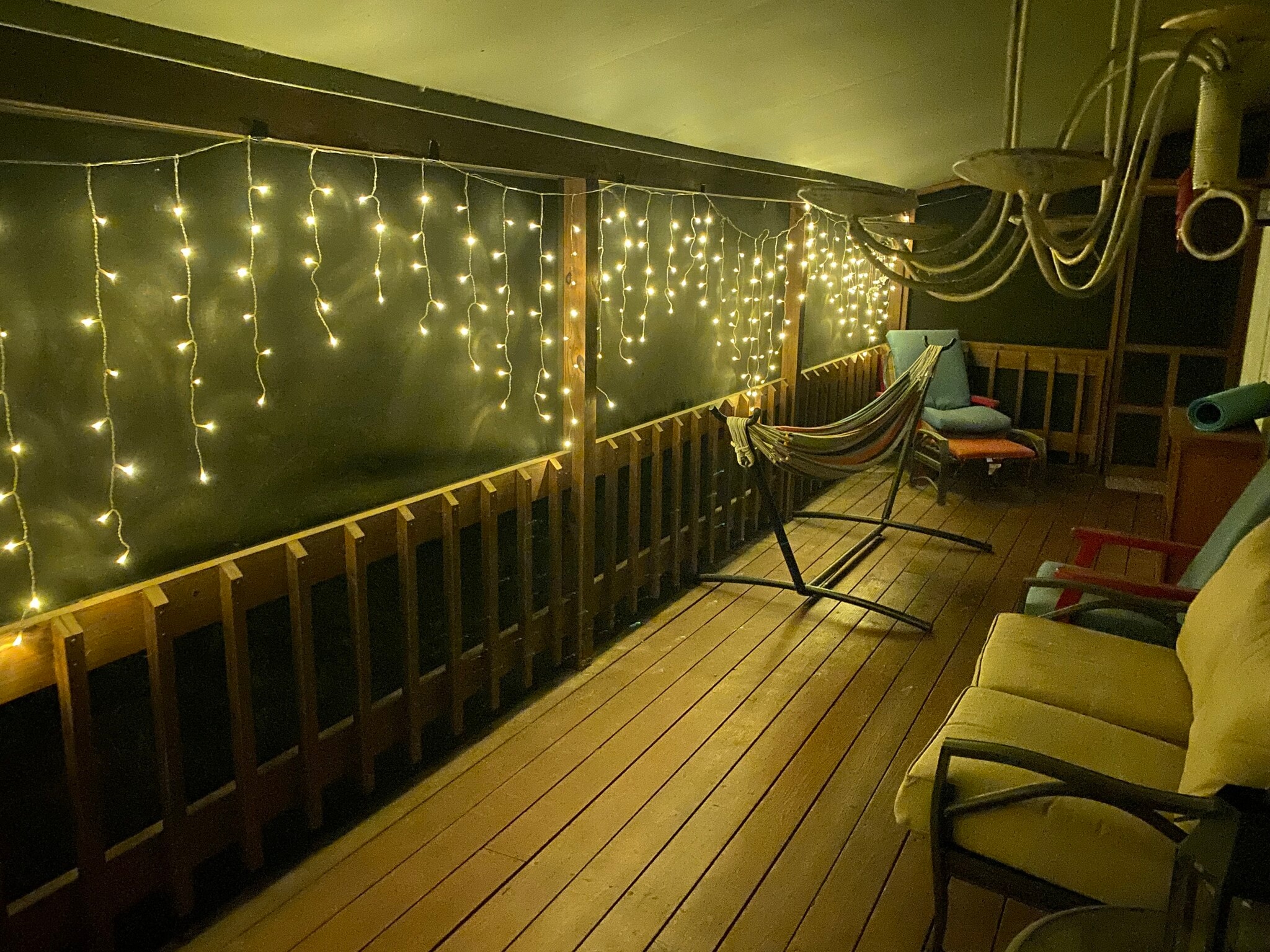 Screened In Balcony - 276 Crooked Creek Ln