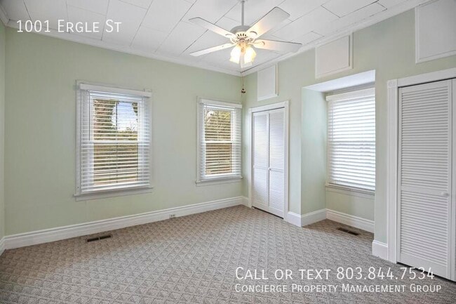 Building Photo - 1001 Ergle St