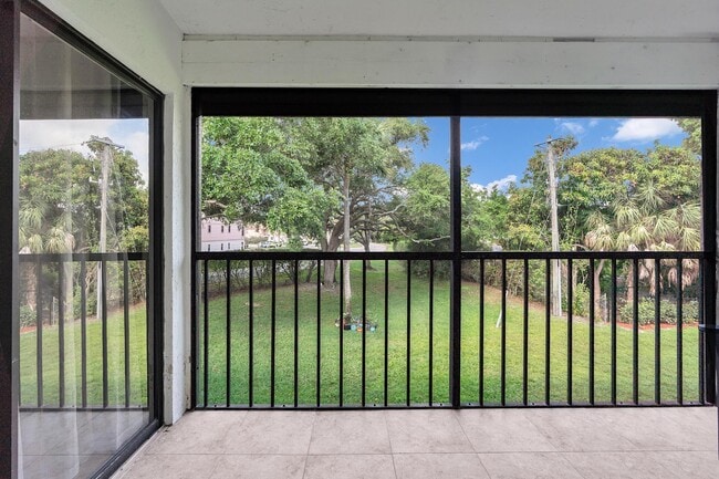 Building Photo - 3139 Millwood Terrace