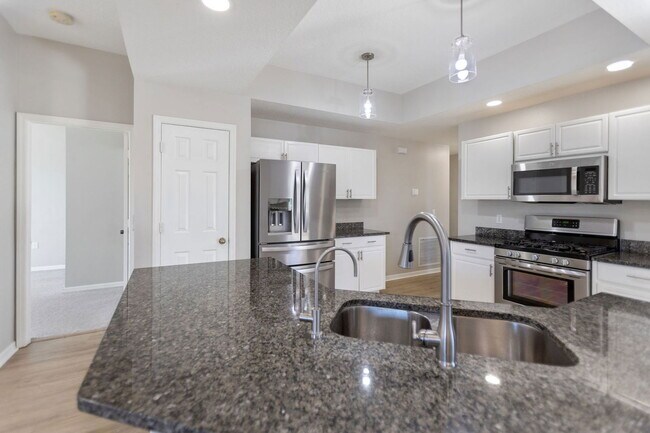 Building Photo - 29704 Eagle Station Dr