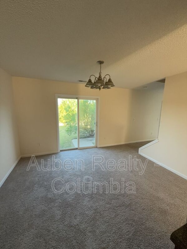 Building Photo - 420 Cape Jasmine Way