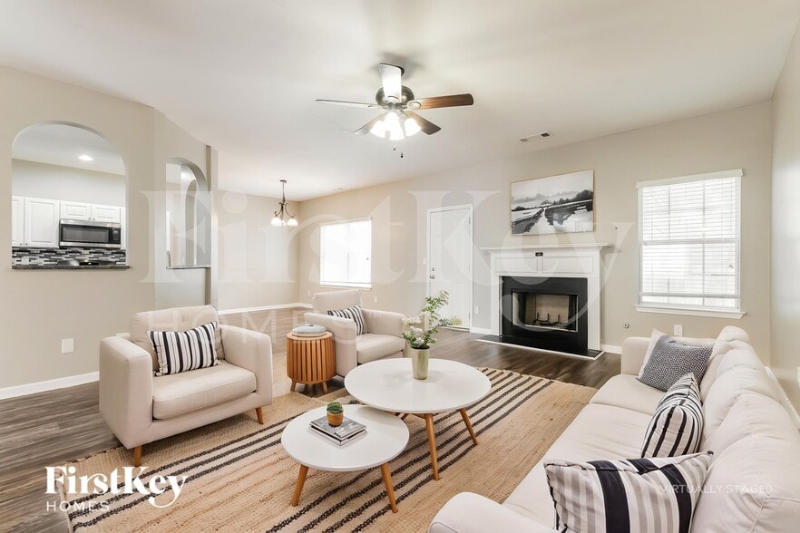 Building Photo - 7864 Wrotham Cir