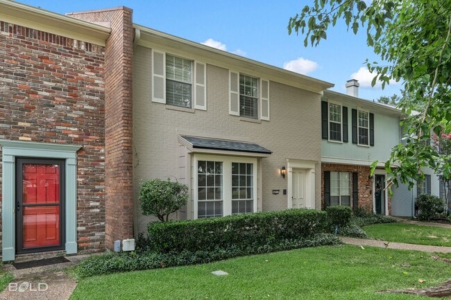 Building Photo - 421 Stratmore Dr