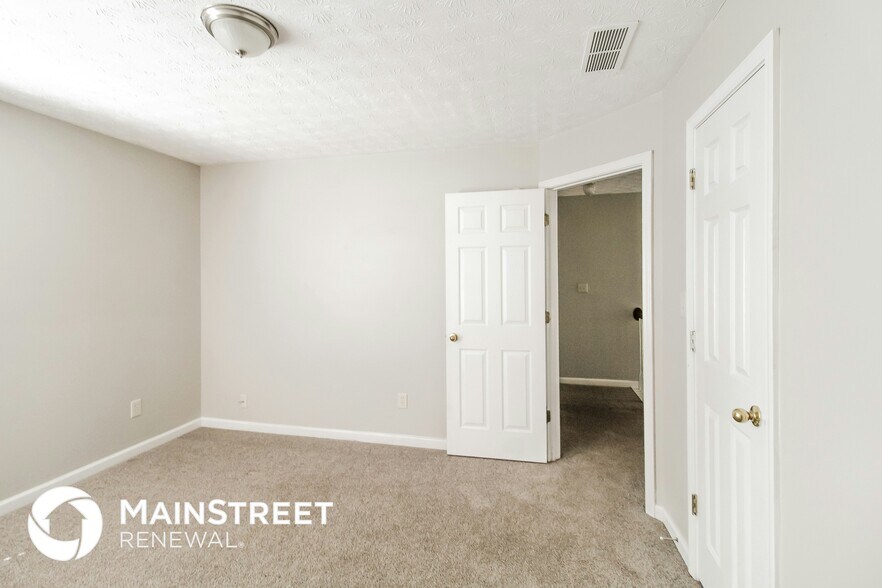 Building Photo - 5153 Winding Glen Dr
