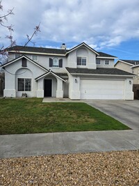 Building Photo - 3 Bedroom home