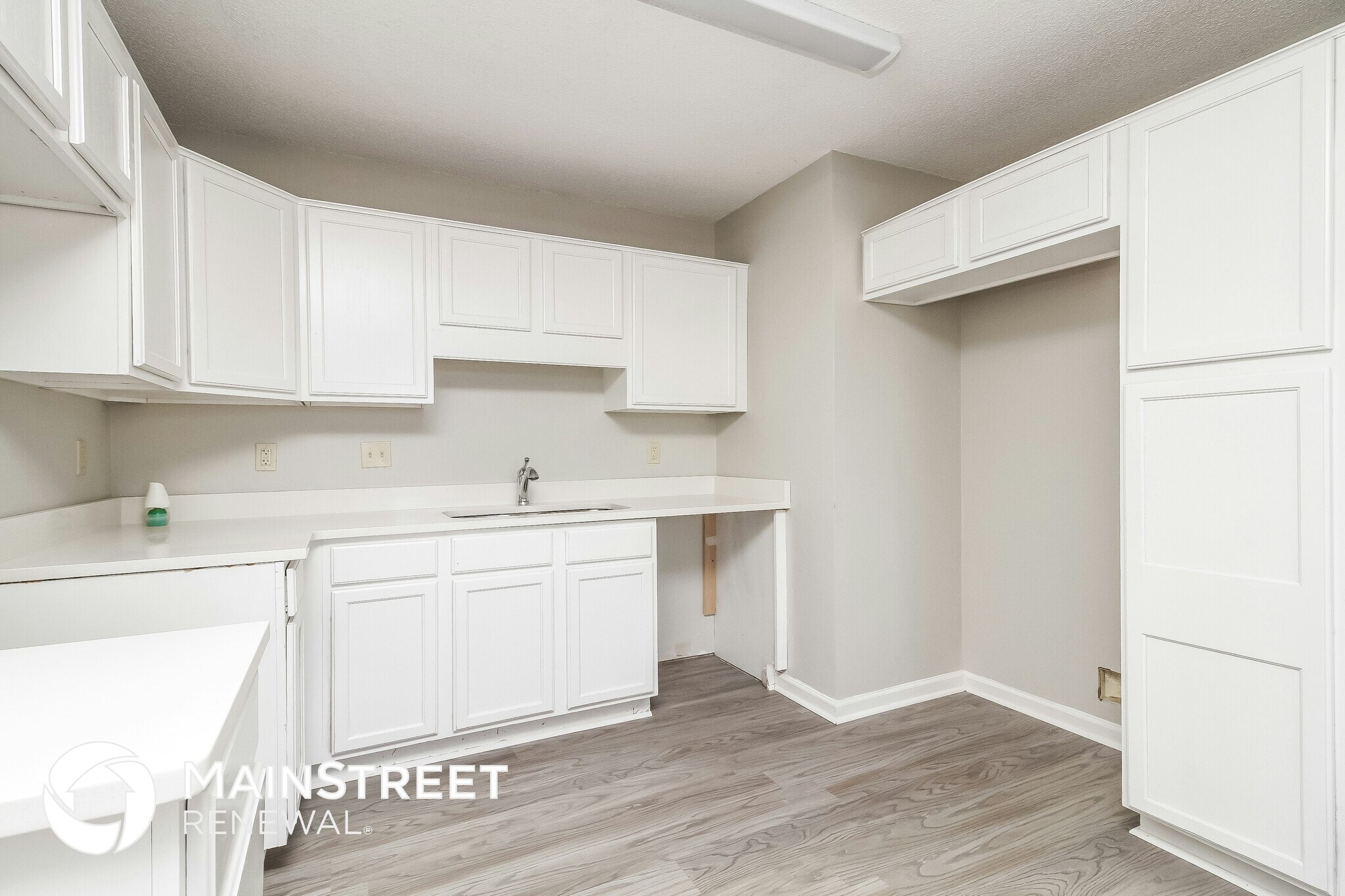 Building Photo - 4419 Kings Valley Cove W