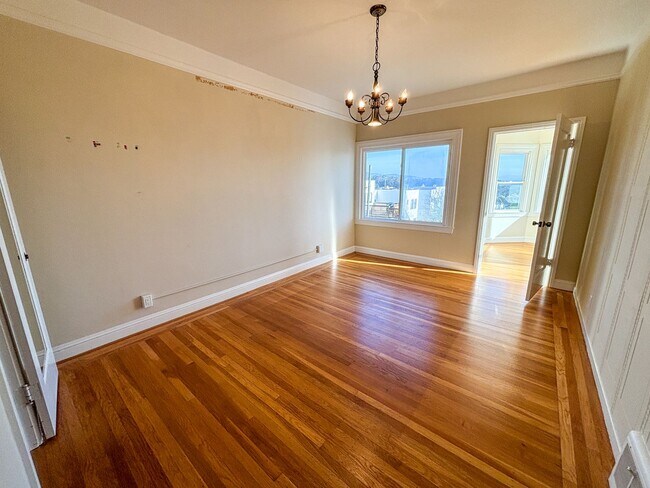 Building Photo - 1427-1429-1429 Taraval St